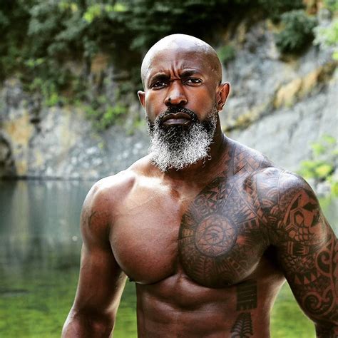 meet this ripped grandpa who s more fit than you ll ever be metro news