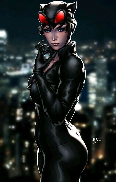 catwoman ıs hot heroes y villanos cómics personajes