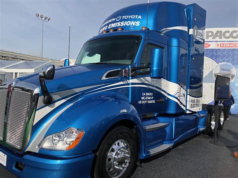 kenworth  toyota announce fuel cell tech partnership