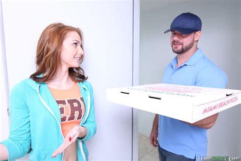natalie lust gets fucked by the pizza guy in her apartment picture 9 comments and likes