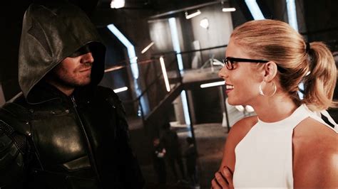 Oliver And Felicity Oliver And Felicity Photo 39951972 Fanpop