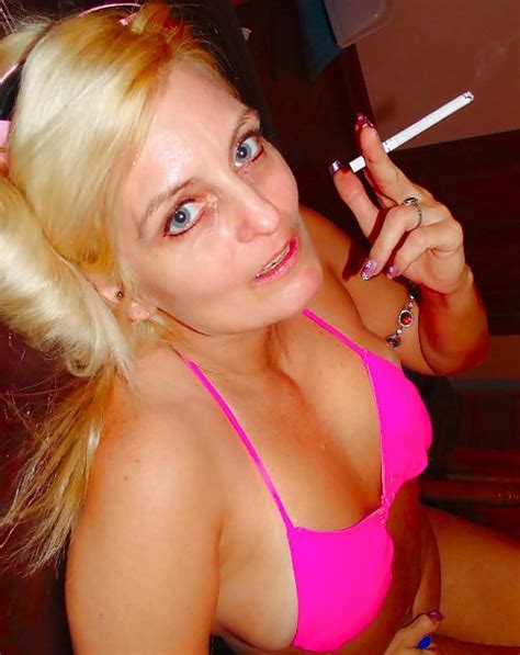 Marie Wadsworthy Wife Mom Smoking Blowjob Cougar Mature Milf 12 Pics