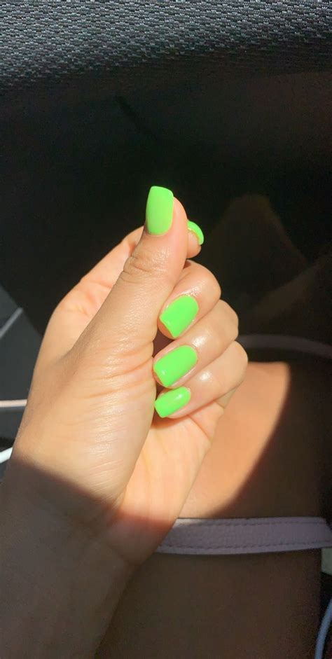 neon nails neon green nails green acrylic nails green nails