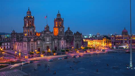 gi  mexico city zocalo  marriott bonvoy traveler en