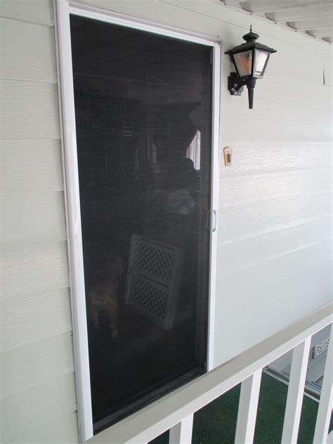 mobile home stowaway retractable screen door   asked  single day   retractable