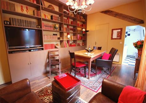 entire homeapt  paris france located   peaceful residential street   heart
