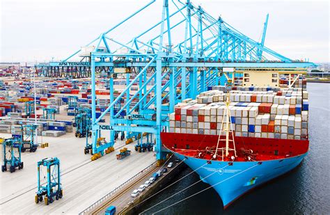 apm terminals  sell rotterdam terminal  hutchison ports vesselfinder