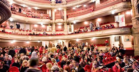 openingstijden internationaal theater amsterdam