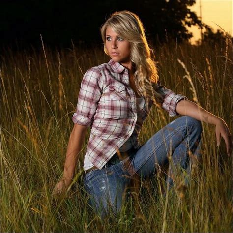 Country Girls Start Your Weekend Right 30 Photos Suburban Men