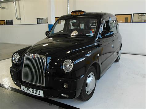 london black cabs heres     ride   electric taxi