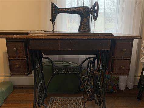1910 Singer Sewing Machine Model G607056 Collectors Weekly