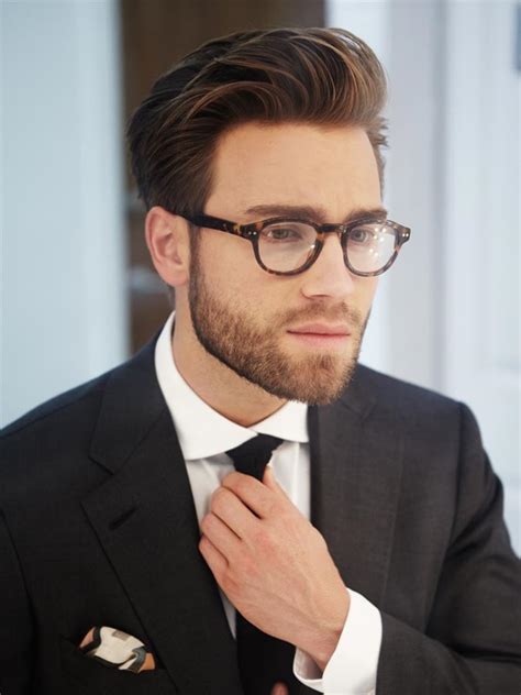 23 Cool Men S Hairstyles With Glasses Feed Inspiration