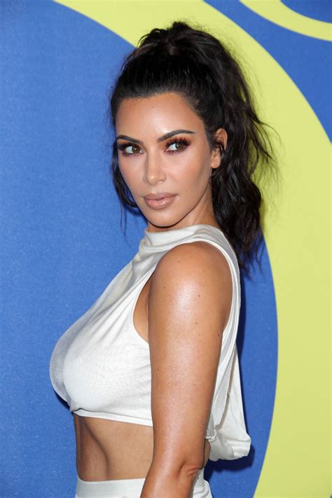 kim kardashian at cfda fashion awards in new york 06 05 2018 hawtcelebs