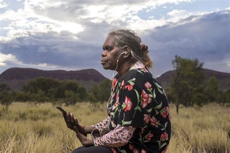 Aboriginal Women Have Created A New Mindfulness App In Their Own Language