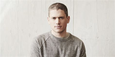 wentworth miller responds to body shaming meme opens up about suicide struggle