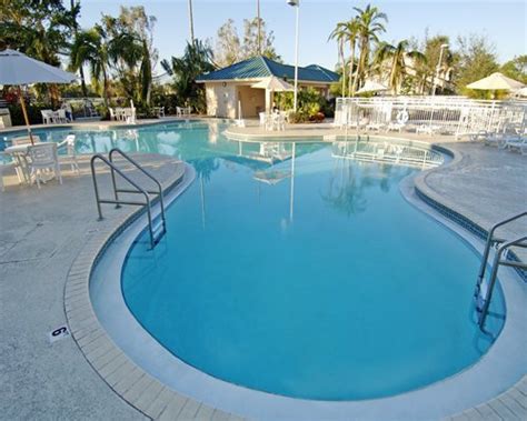 pools   vacation village  bonaventure resort