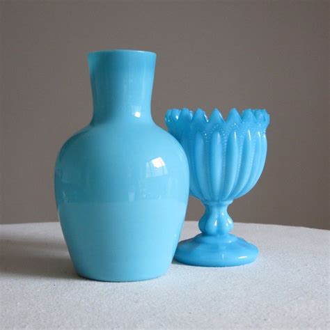 Turquoise Blue Milk Glass Vase Portieux Vallerysthal Small Footed
