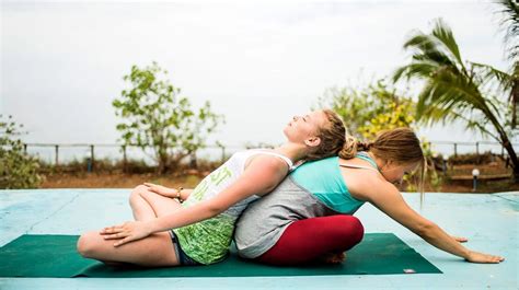 Yoga Poses For Two Tìm Hiểu Các động Tác Yoga Cho Bạn Và đối Tác Của Bạn