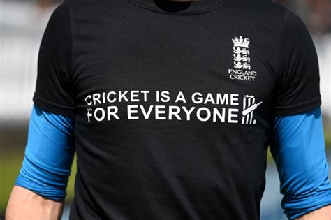 joe root leads england cricket team in stand against racism