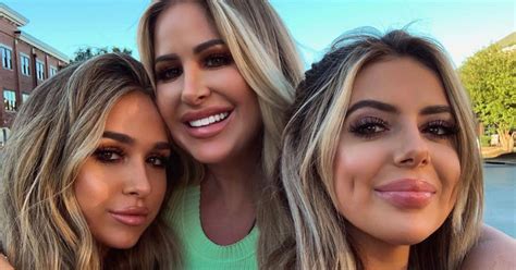 kim zolciak biermann and her daughters bear striking resemblance in new