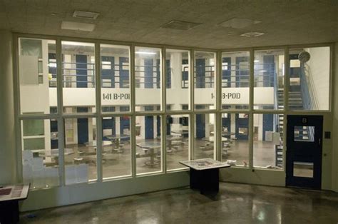 Inside Look Into 141 B Pod At Twin Towers Correctional