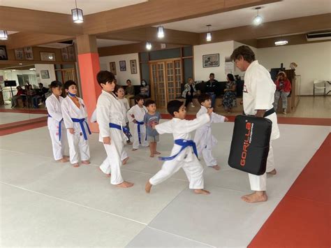 Aulas De Karate Para Crianças E Adolescentes Quinta Feira