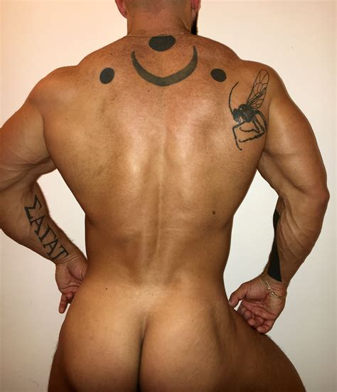 Francois Sagat Is Now A Bareback Star Page 4 Lpsg