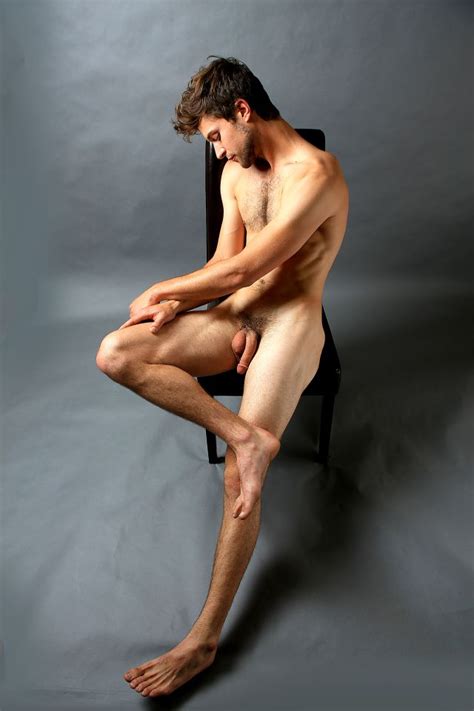 nude male model pictures