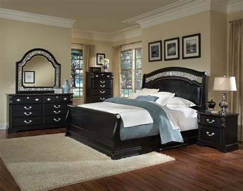 black bedroom furniture decor