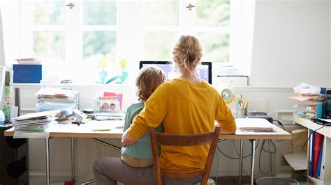 how moms use youtube videos new trends and insights