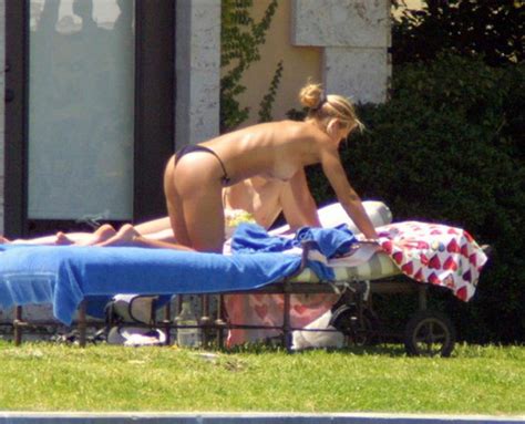 Anna Kournikova Nude Pics And Leaked Sex Tape Scandal Planet