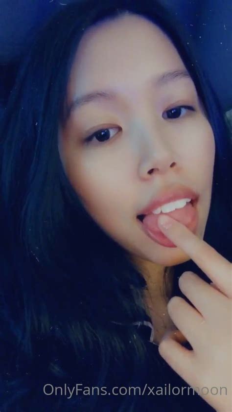 xailormoon horny asian teen sucking her fingers like a whore onlyfans video