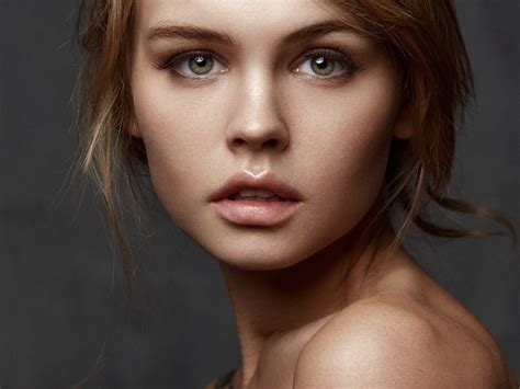 Anastasiya Scheglova Russian Blonde Model Girl Wallpaper 027 1600x1200