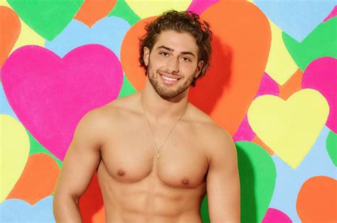 kem cetinay reveals huge secret about love island goss ie