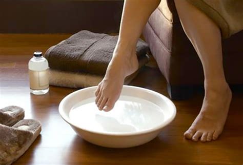 vinegar foot soak  health guide