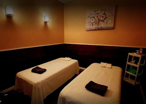 massage spa  people recommend  business   goldenrod