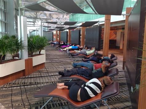 10 Must Read Tips For Sleeping At The Airport Skyscanner Malaysia