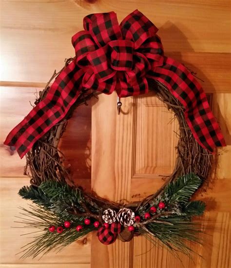 pin by misty hodgdon on wreath ideas christmas table