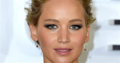 Jennifer Lawrence Strip Club Video Not Apologizing