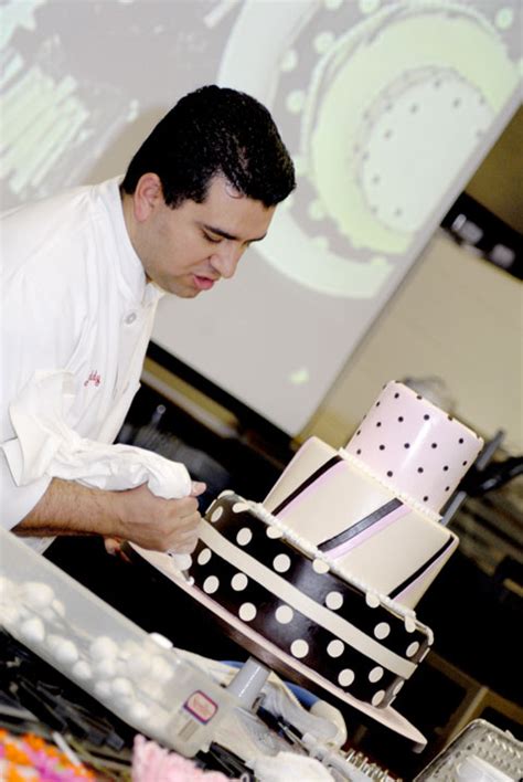 professional cake decorator     dream job herohymab
