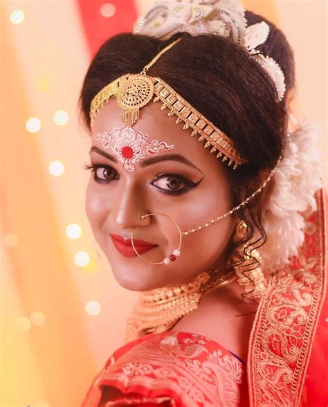 pin by monai on hot project bengali bridal makeup beautiful indian