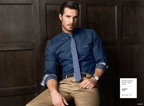 Justice Joslin Models Contemporary Fall 2014 Styles For Simons The