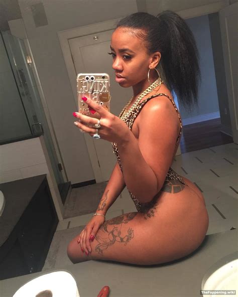 alexis skyy nude pics and vids the fappening