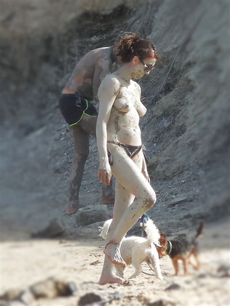 Topless Mud Lovers 4 Pics Xhamster