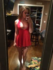 selfie in red gown boobs gown selfie sexy selfies pinterest selfies red gowns and