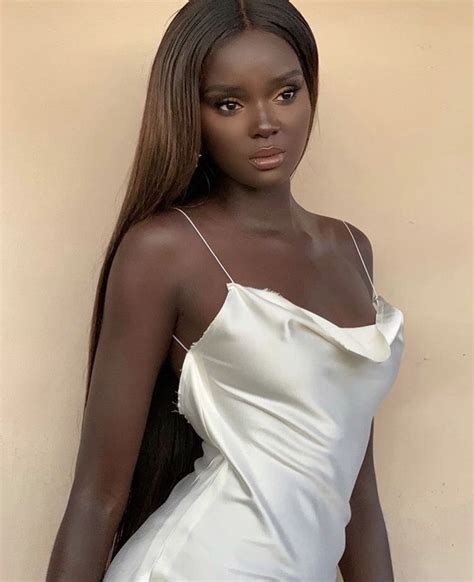 Duckie Thot In 2020 Dark Skin Beauty Black Girl Aesthetic Dark Skin