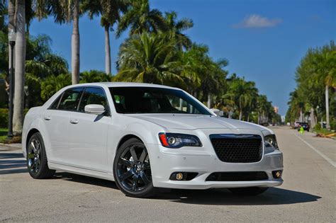 chrysler  srt review top speed