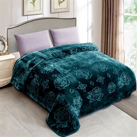 premium soft bed blanket queen size    soft warm solid color embossed plush fleece