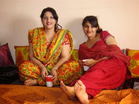 pakistani local hot fat aunties bold pictures cultural nude girl