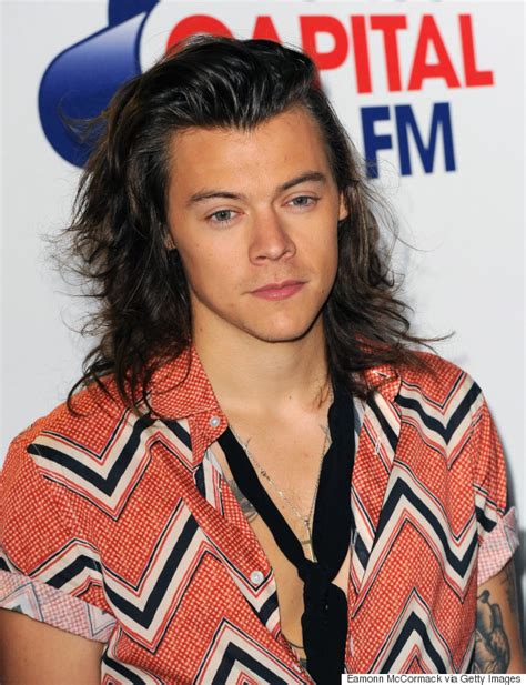 one direction s harry styles in makeup looks just like this fan s